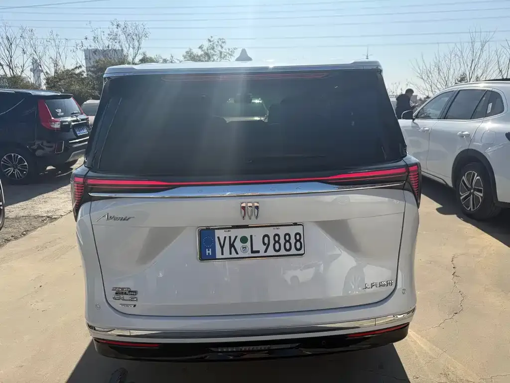 Buick GL8 Hybrid 2025 из CN, фото 8