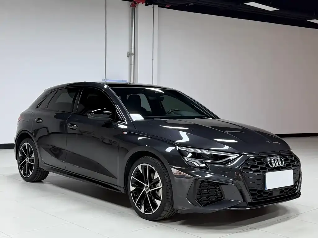 Audi A3 2022 из CN, фото 10