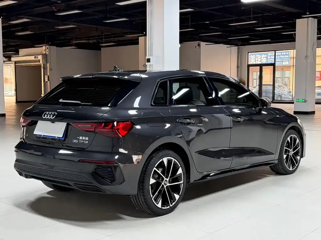 Audi A3 2022 из CN, фото 9