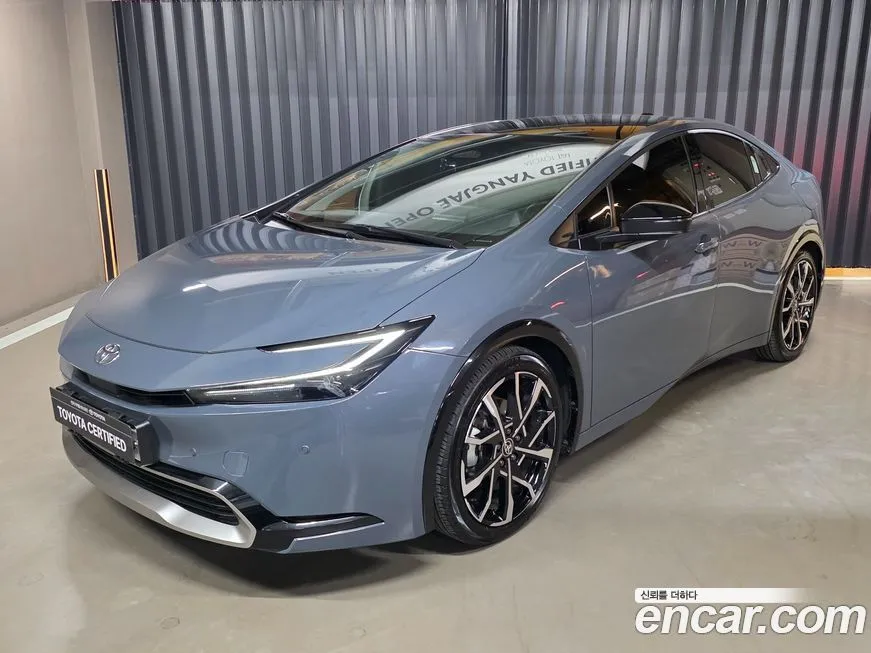 Toyota Prius 2024 из KR, фото 1
