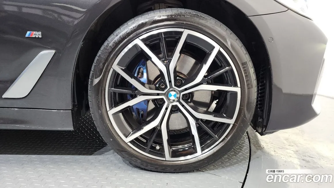 BMW 5-Series 2021 из KR, фото 8