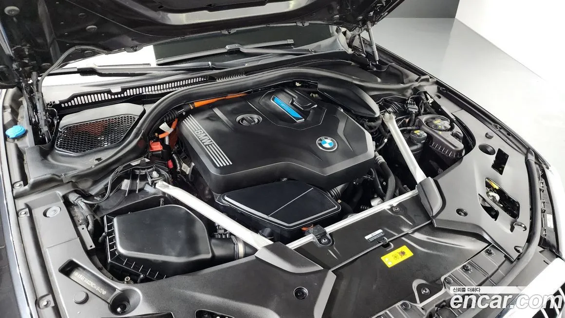 BMW 5-Series 2021 из KR, фото 10