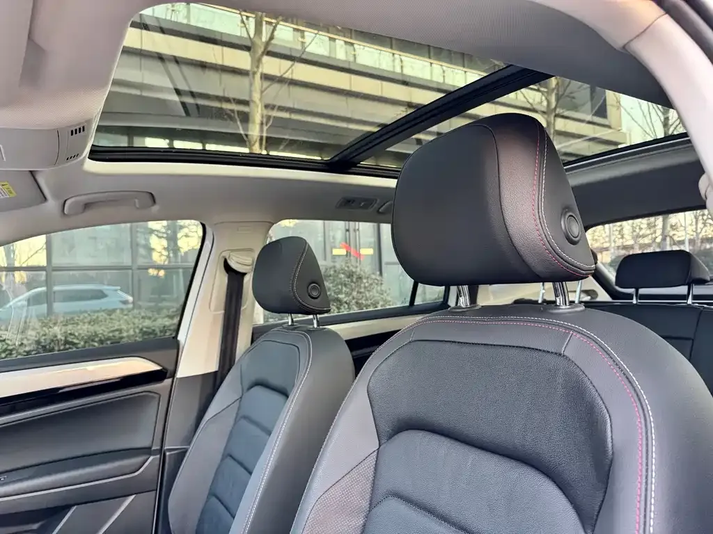 Volkswagen Tayron 2022 из CN, фото 10
