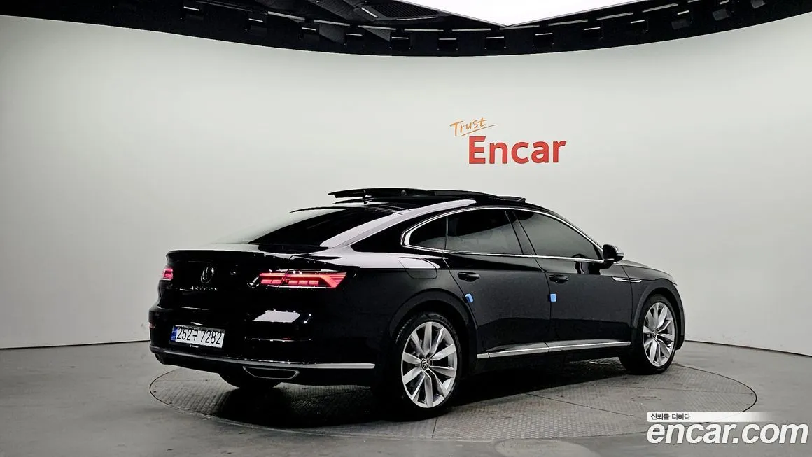 Volkswagen Arteon 2023 из KR, фото 2