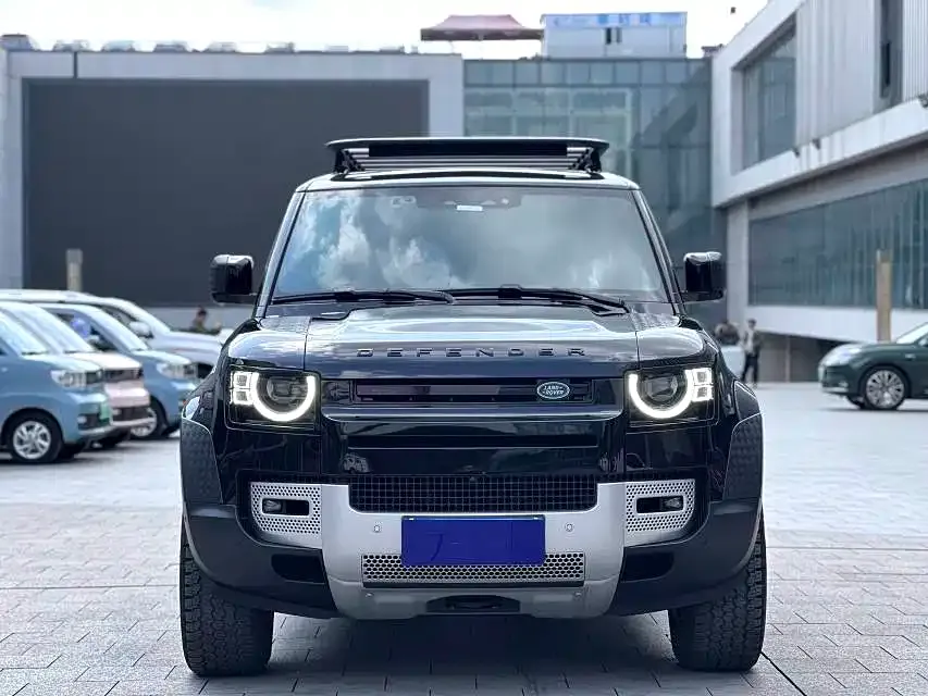 Land Rover Defender 2023 из CN, фото 2