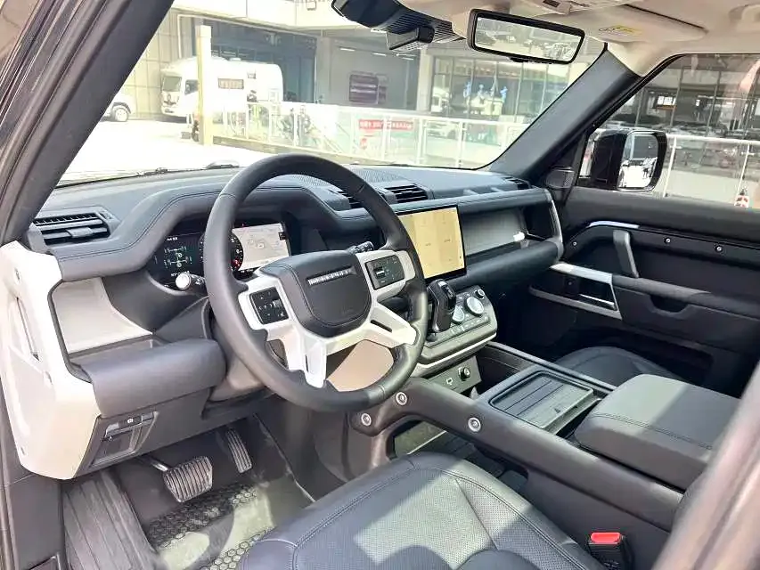 Land Rover Defender 2023 из CN, фото 3