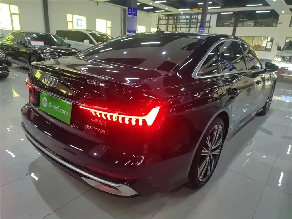 Audi A6L 2024 из CN, фото 10