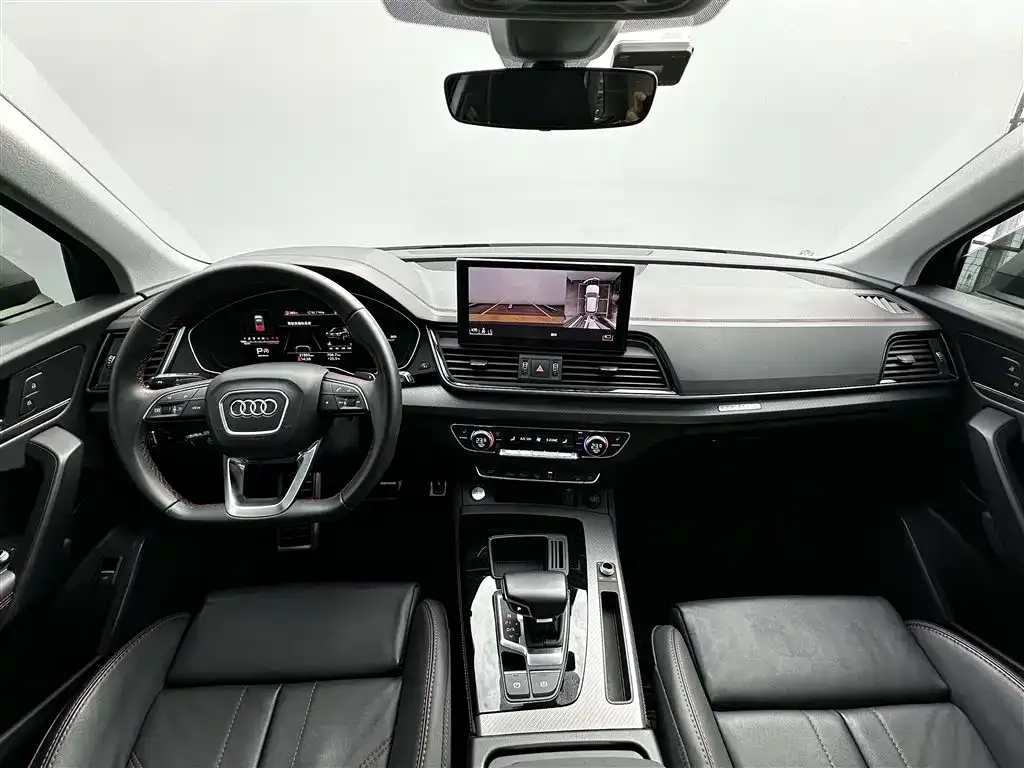 Audi Q5L 2022 из CN, фото 8