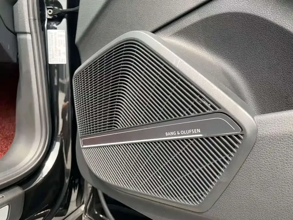 Audi Q5L 2023 из CN, фото 7