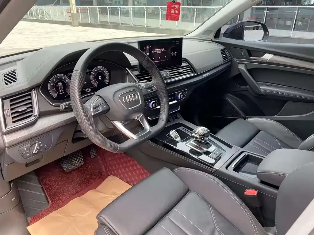 Audi Q5L 2023 из CN, фото 3