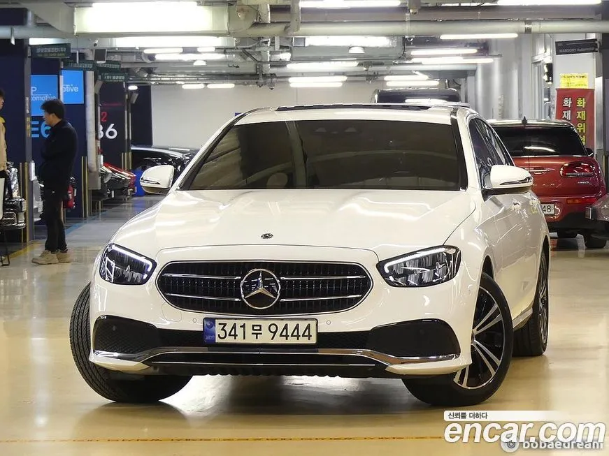 Mercedes-Benz E-Class 2021 из KR, фото 3