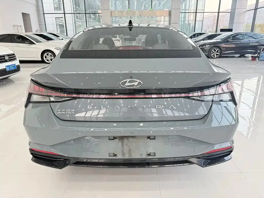 Hyundai Elantra 2022 из CN, фото 8