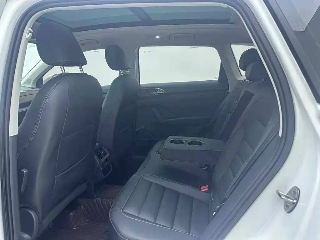 Volkswagen Tharu 2021 из CN, фото 4