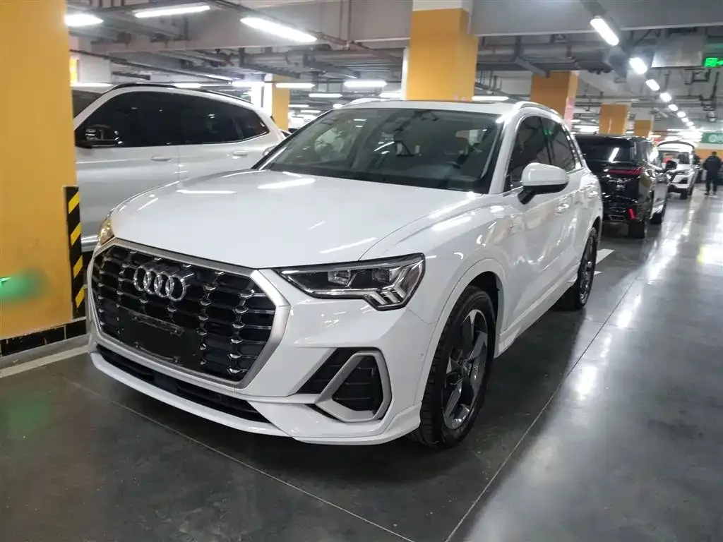 Audi Q3 2021 из CN, фото 1