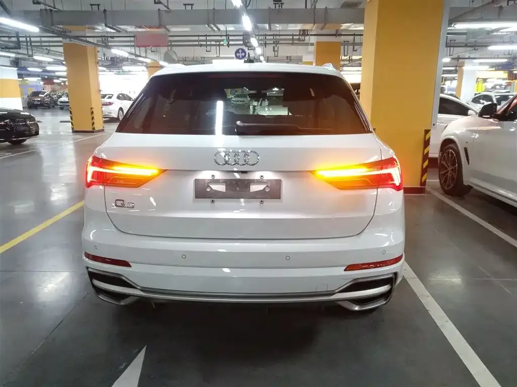 Audi Q3 2021 из CN, фото 6