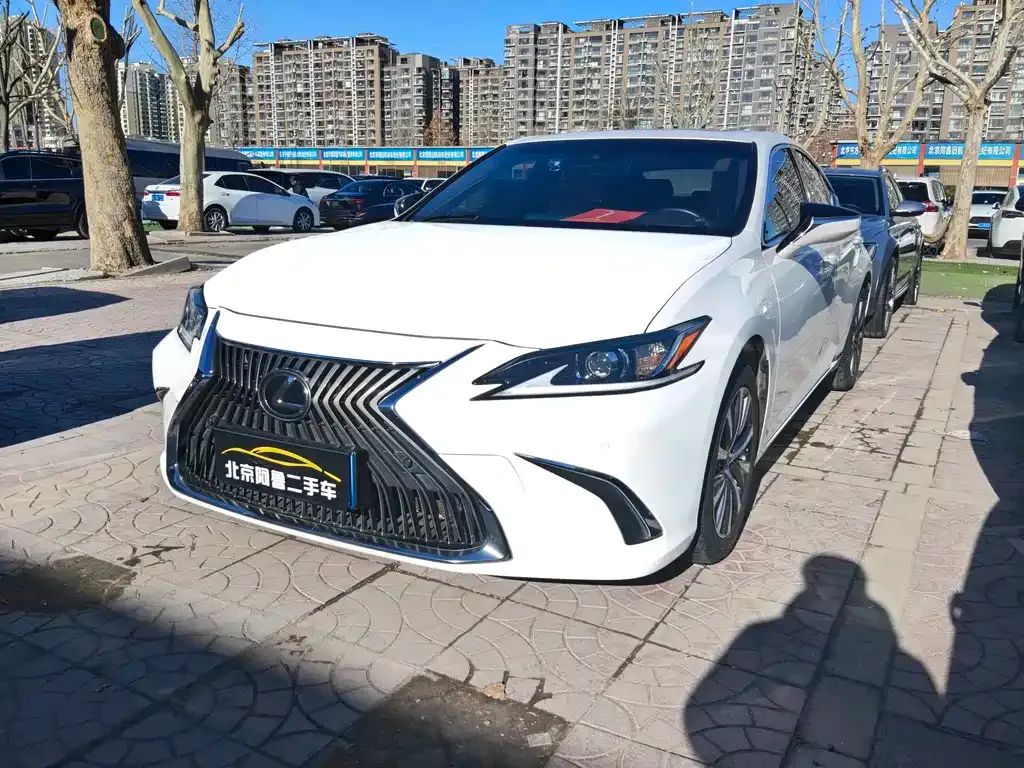 Lexus ES 2021 из CN, фото 1