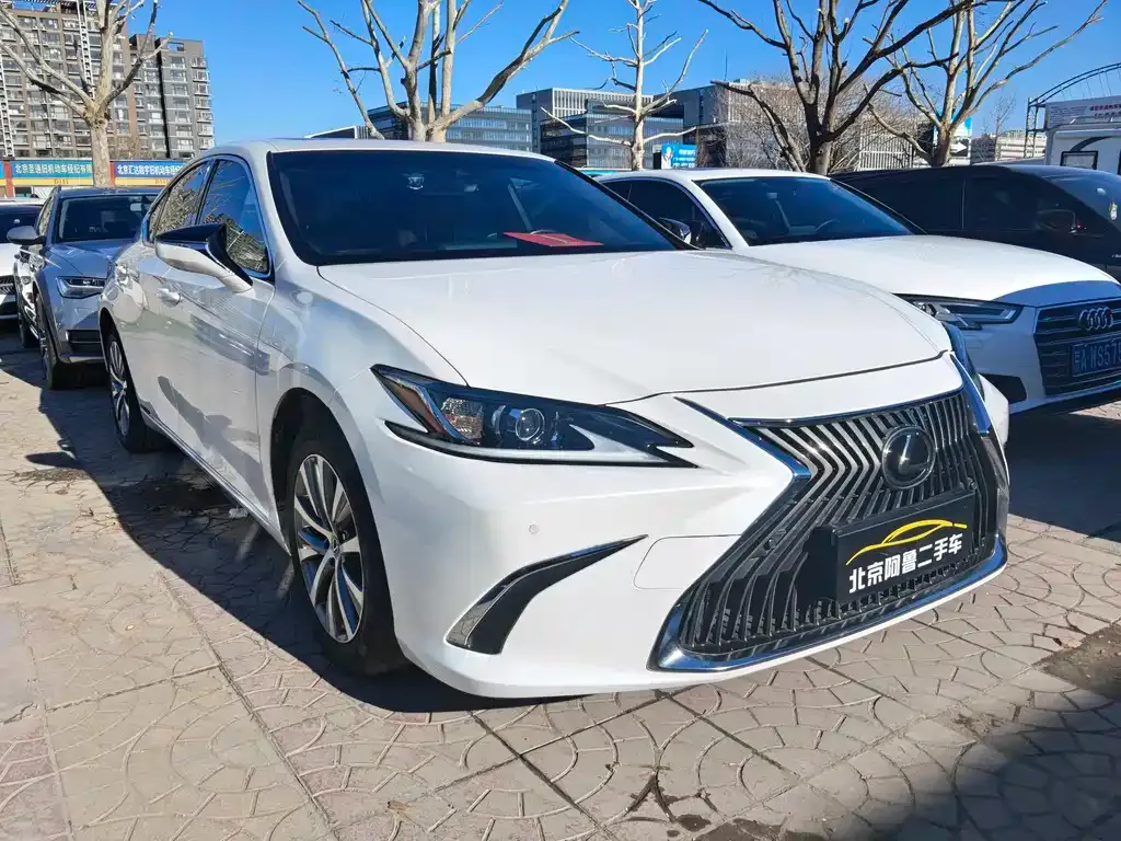 Lexus ES 2021 из CN, фото 6
