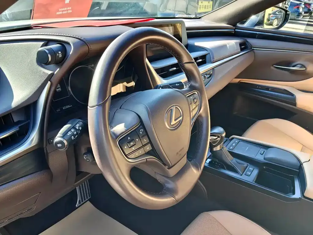 Lexus ES 2021 из CN, фото 7