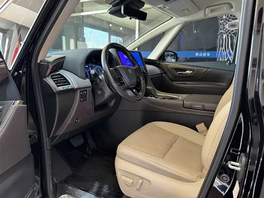 Toyota Vellfire 2024 из CN, фото 3