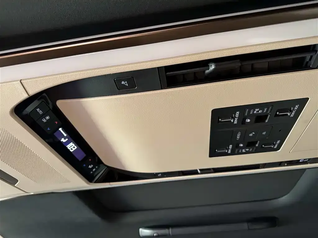 Toyota Vellfire 2024 из CN, фото 10