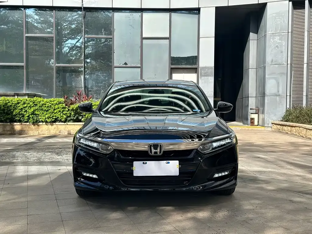 Honda Accord 2021 из CN, фото 2