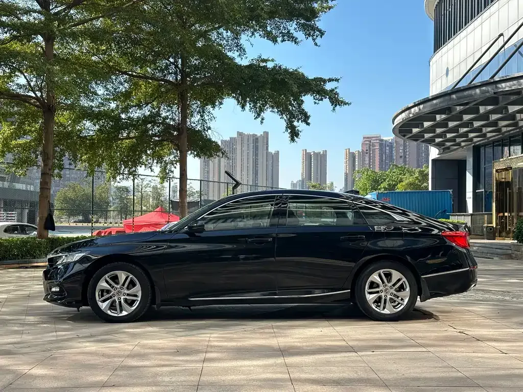 Honda Accord 2021 из CN, фото 6