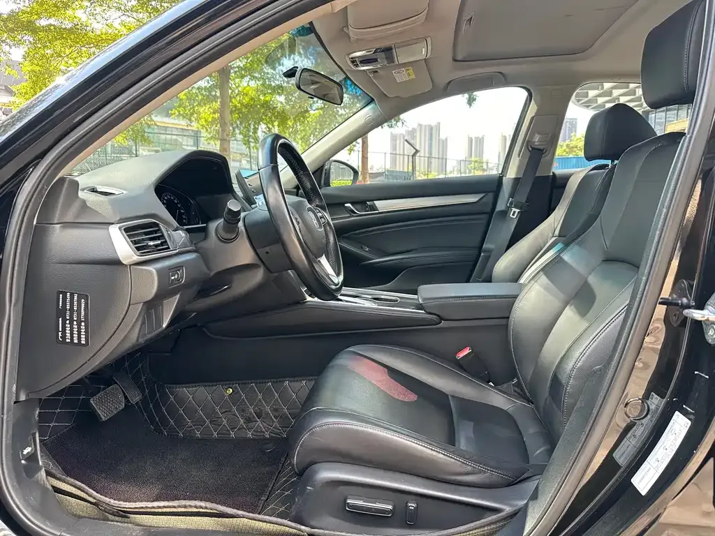 Honda Accord 2021 из CN, фото 7