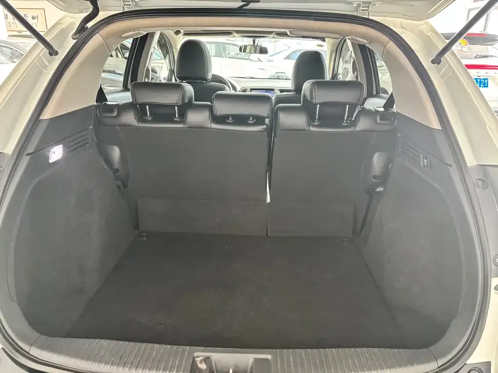 Honda Vezel 2021 из CN, фото 7