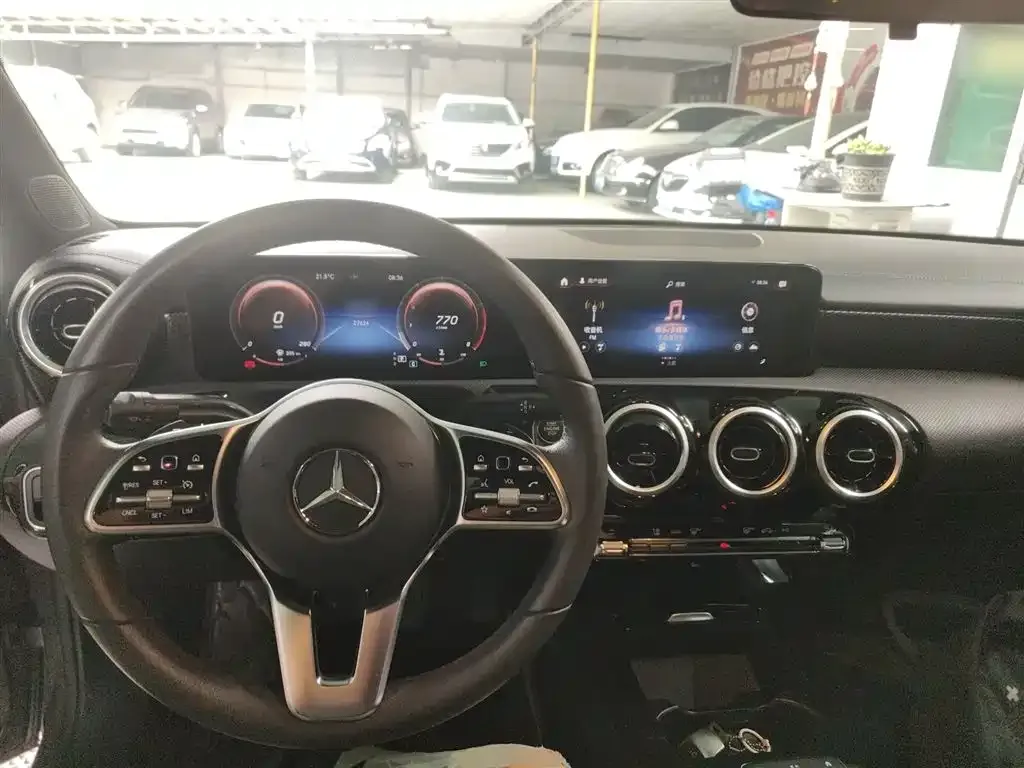 Mercedes-Benz A-Class 2022 из CN, фото 10