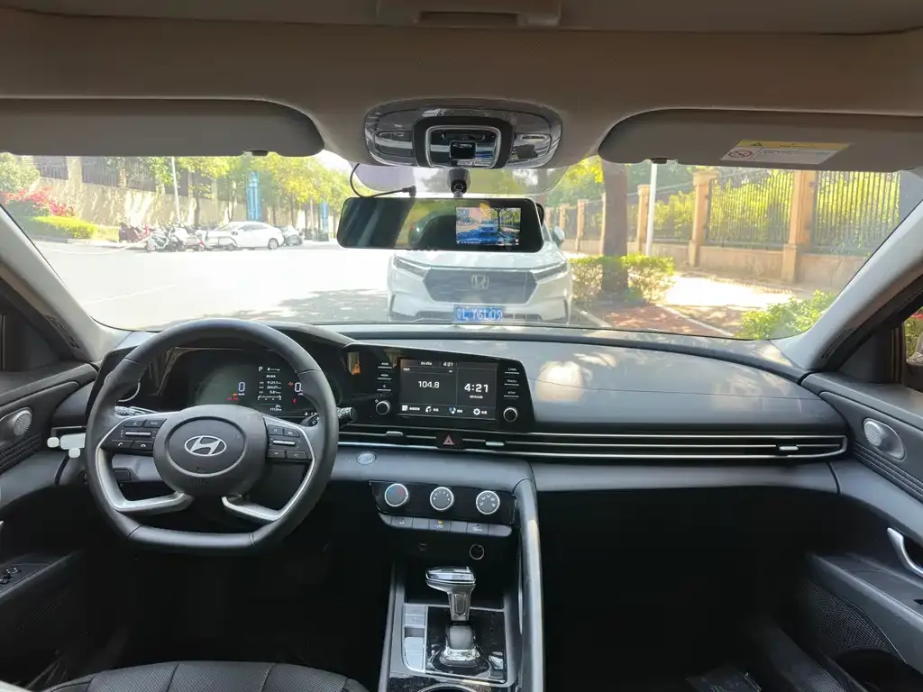 Hyundai Elantra 2024 из CN, фото 6