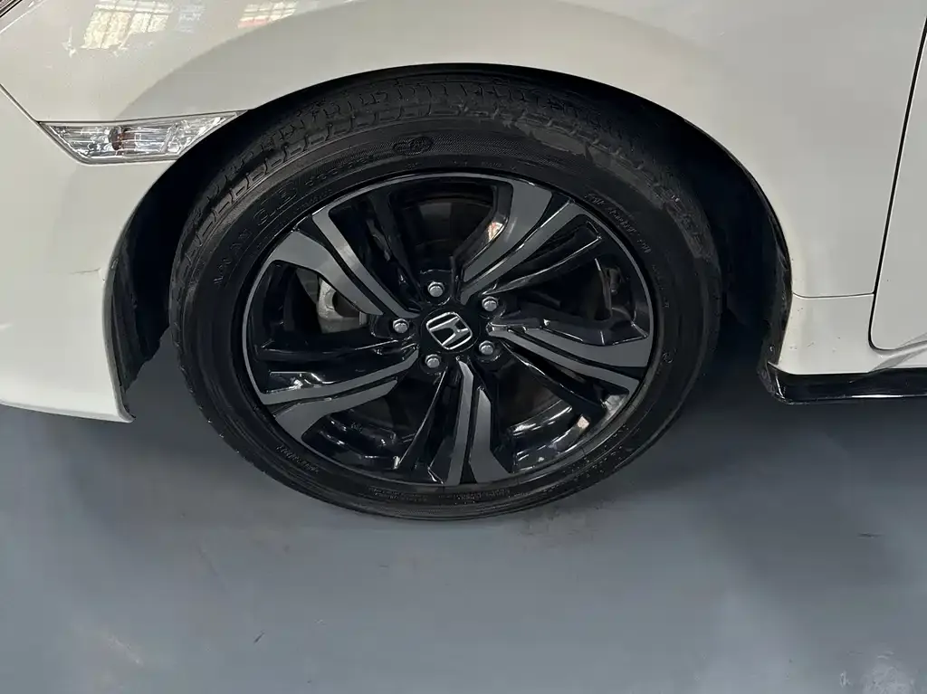 Honda Civic 2021 из CN, фото 2