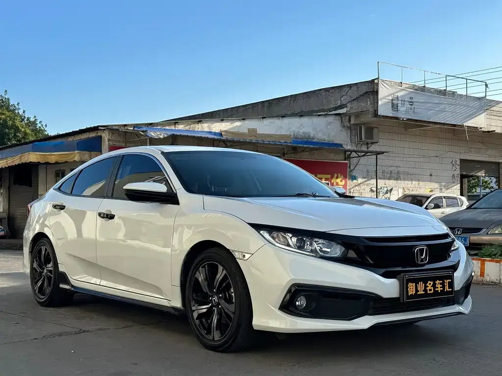 Honda Civic 2021 из CN, фото 4