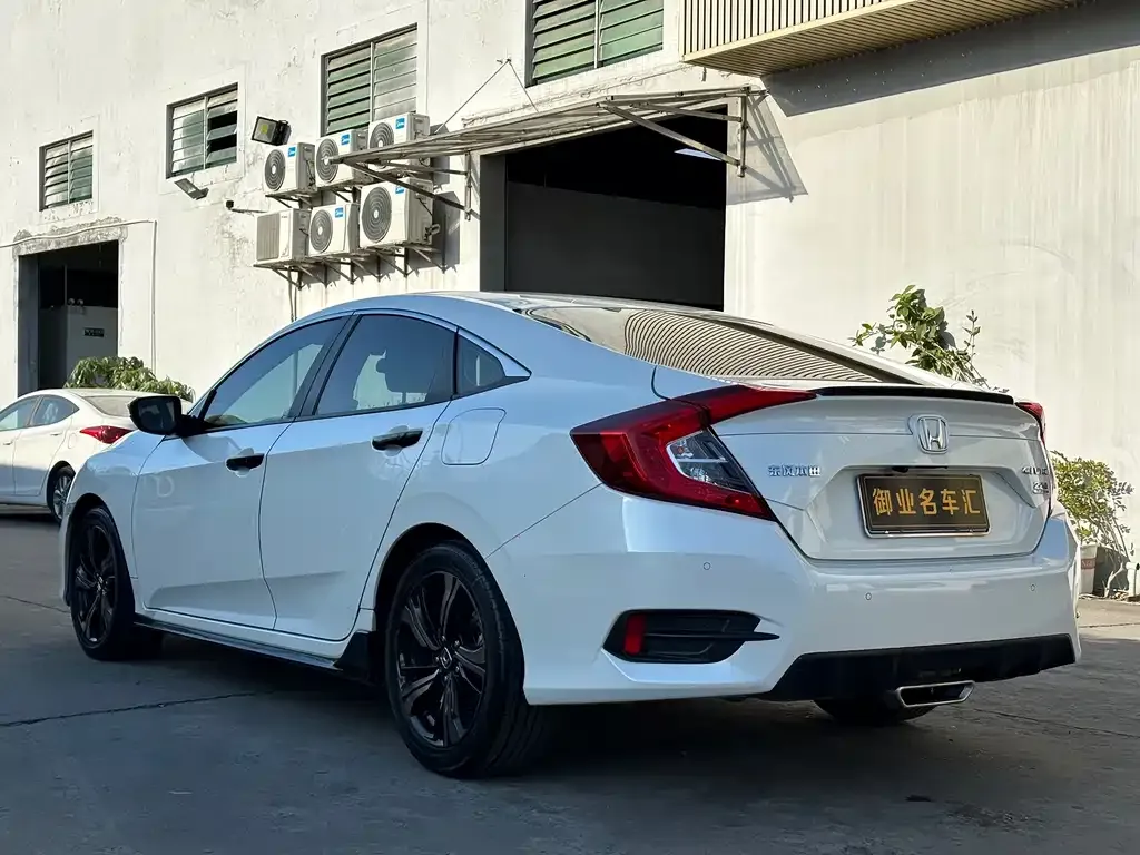 Honda Civic 2021 из CN, фото 10