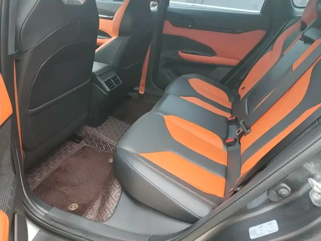 Changan UNI-V 2023 из CN, фото 4