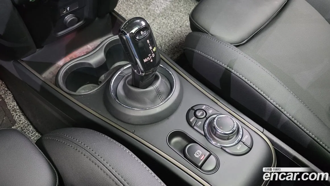 Mini Countryman 2023 из KR, фото 10