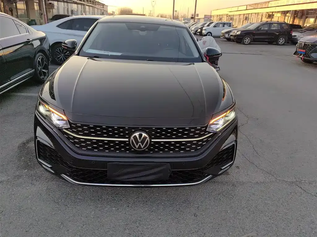 Volkswagen Passat 2022 из CN, фото 3