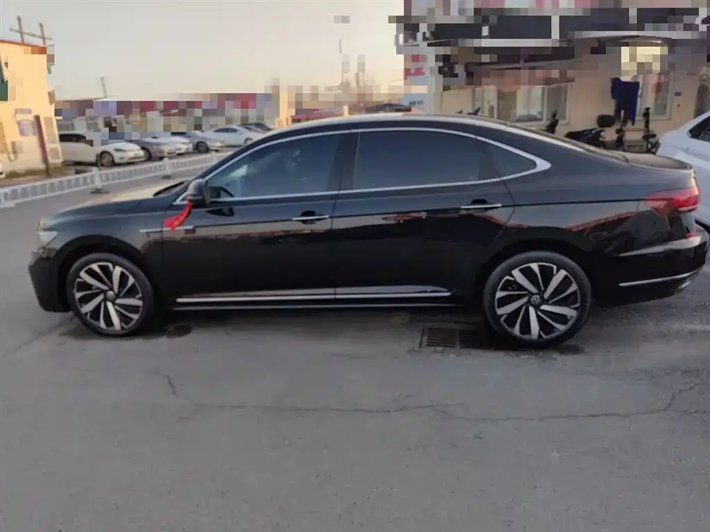 Volkswagen Passat 2022 из CN, фото 2