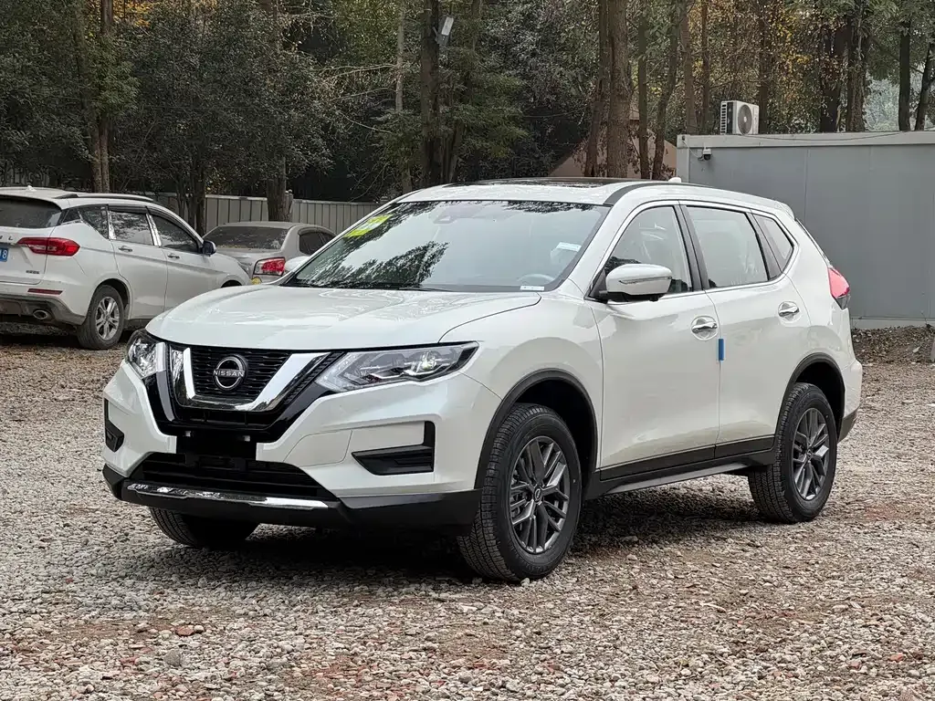 Nissan X-Trail 2025 из CN, фото 1