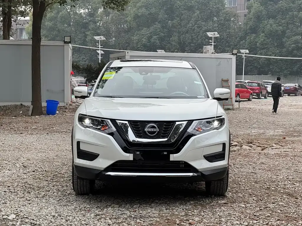 Nissan X-Trail 2025 из CN, фото 2