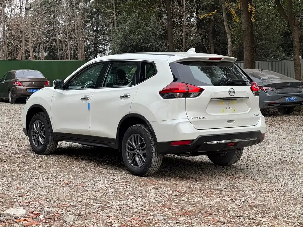 Nissan X-Trail 2025 из CN, фото 4