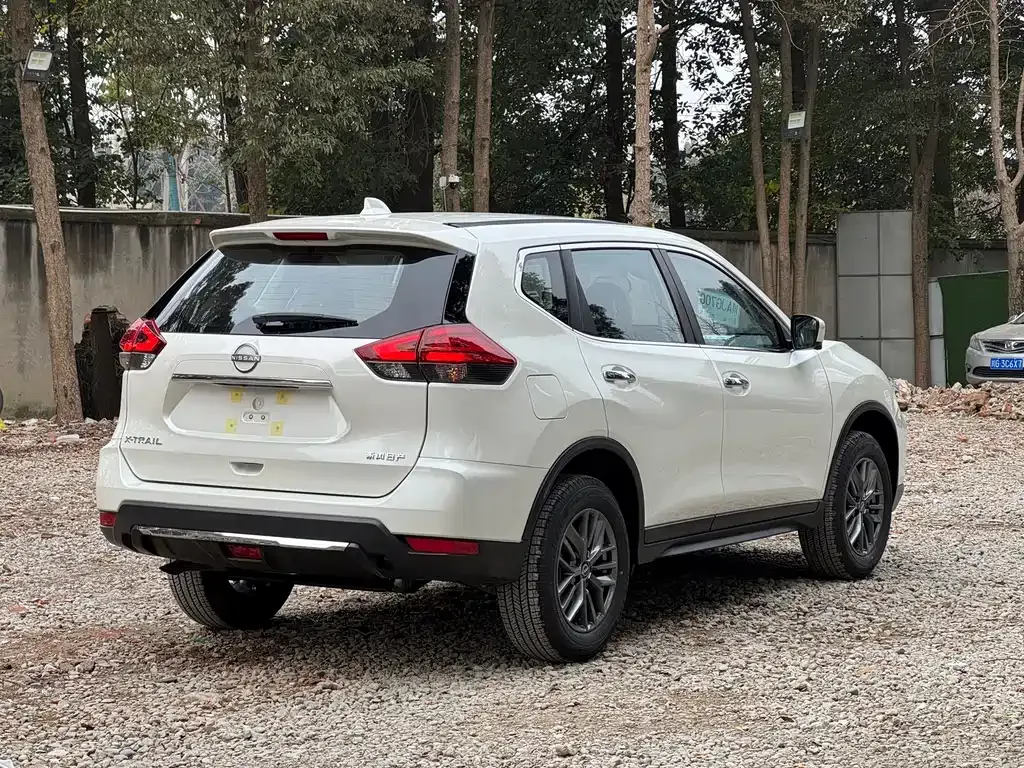 Nissan X-Trail 2025 из CN, фото 3