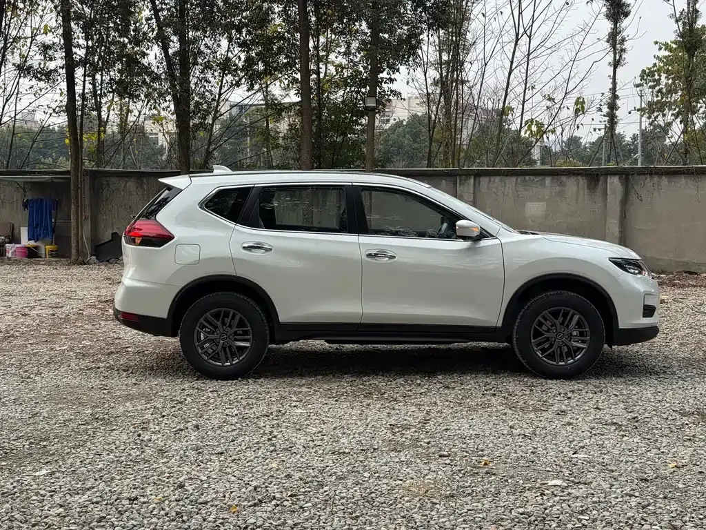 Nissan X-Trail 2025 из CN, фото 8