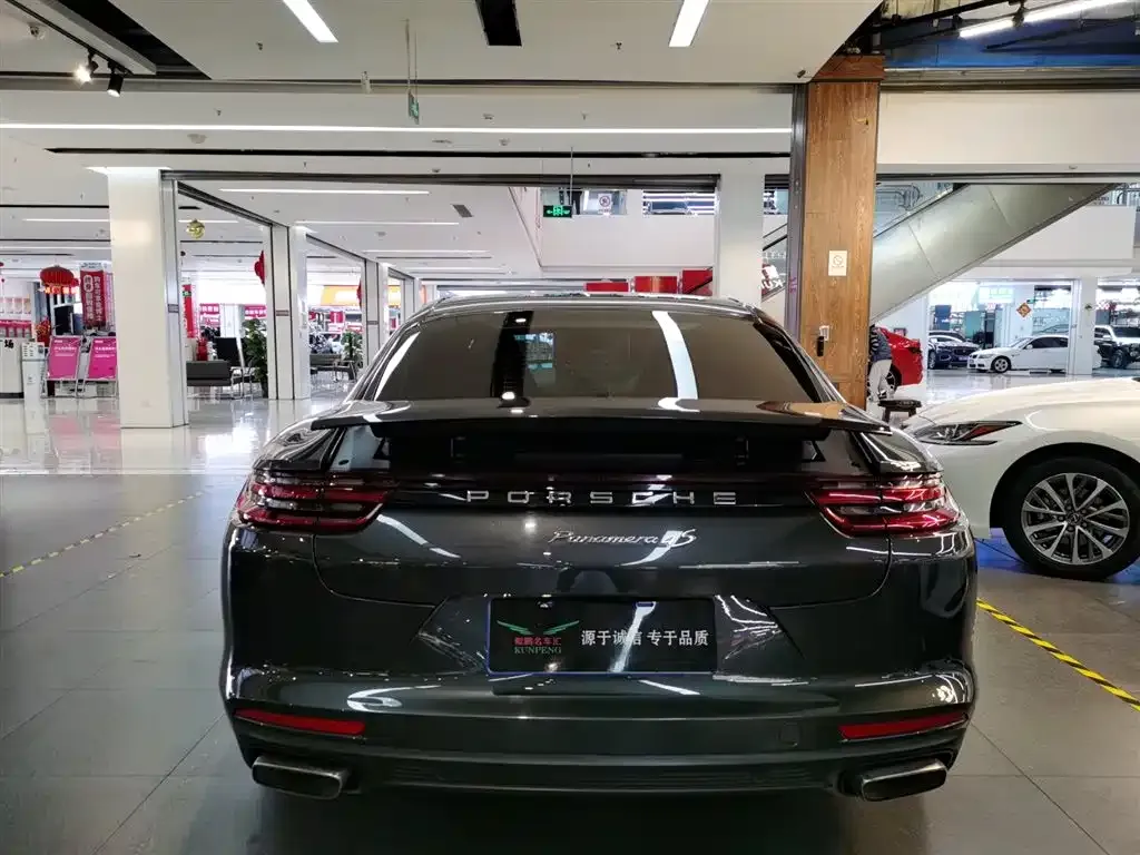 Porsche Panamera 2021 из CN, фото 6