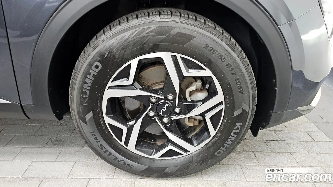 Kia Sportage — фото 6