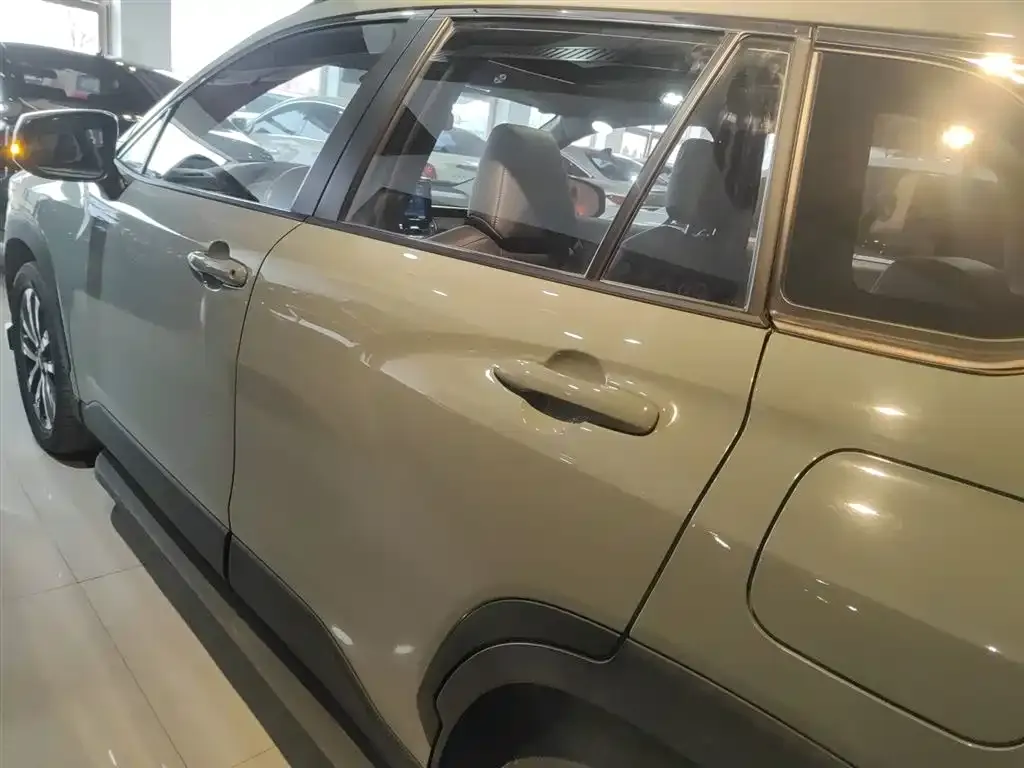 Toyota Corolla Cross 2022 из CN, фото 4