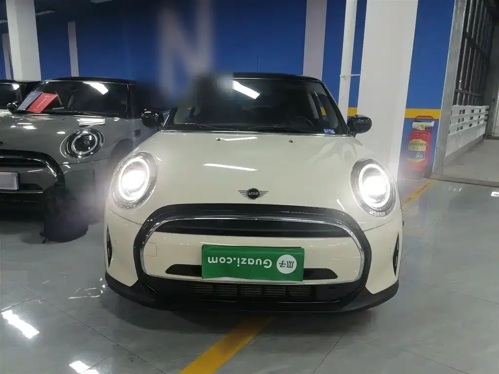 MINI Cooper (3-door) 2022 из CN, фото 3