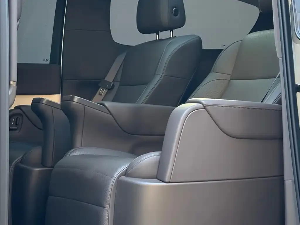 Li Auto MEGA 2024 из CN, фото 4