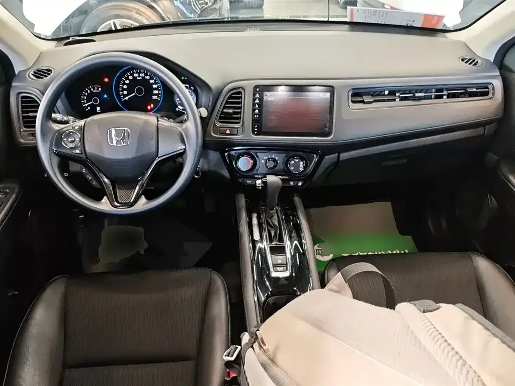Honda Vezel 2022 из CN, фото 3