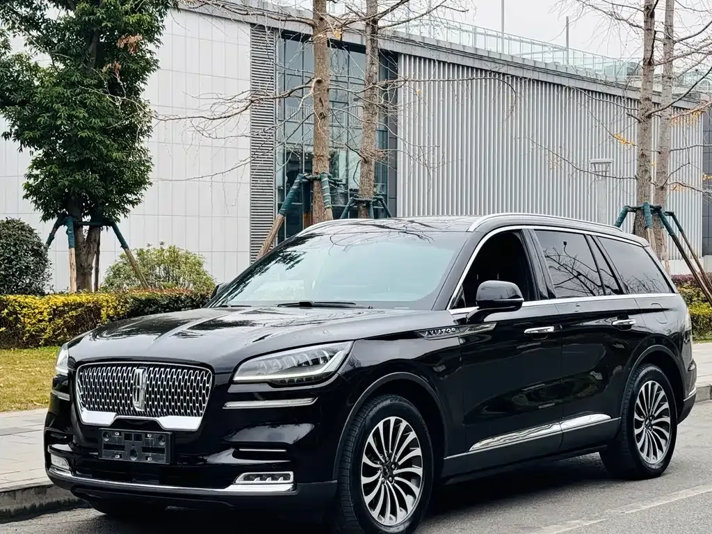 Lincoln Aviator 2021 из CN, фото 1