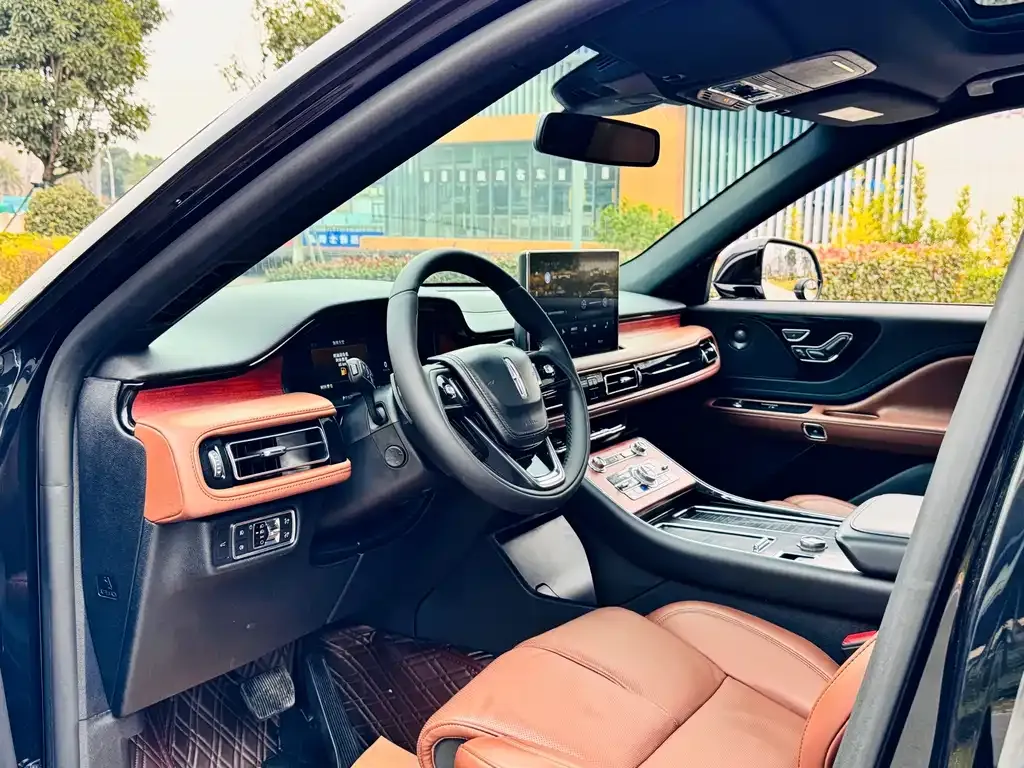 Lincoln Aviator 2021 из CN, фото 5